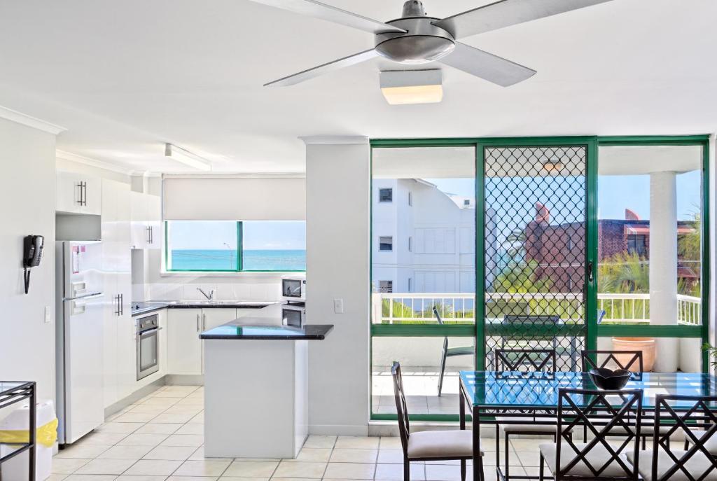 Headland Gardens Holiday Apartments Alexandra Headland Room photo