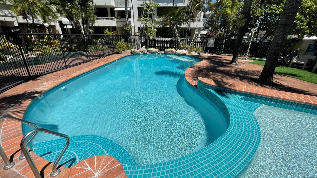 Headland Gardens Holiday Apartments Alexandra Headland Exterior photo