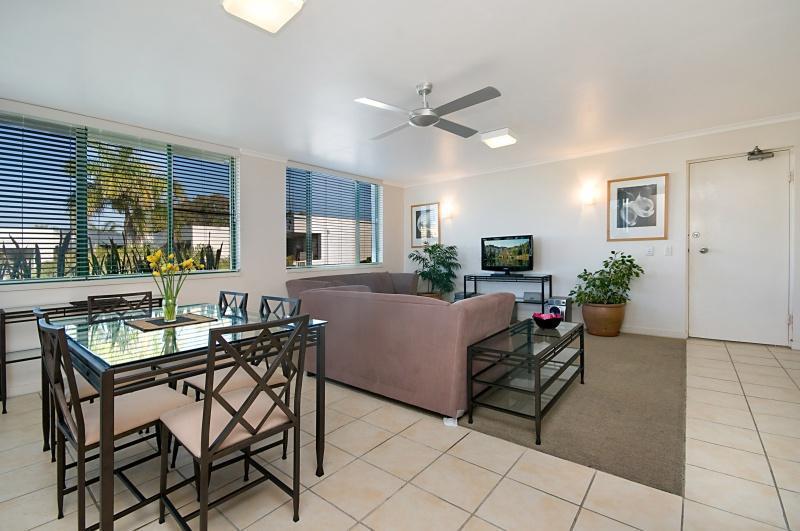 Headland Gardens Holiday Apartments Alexandra Headland Exterior photo